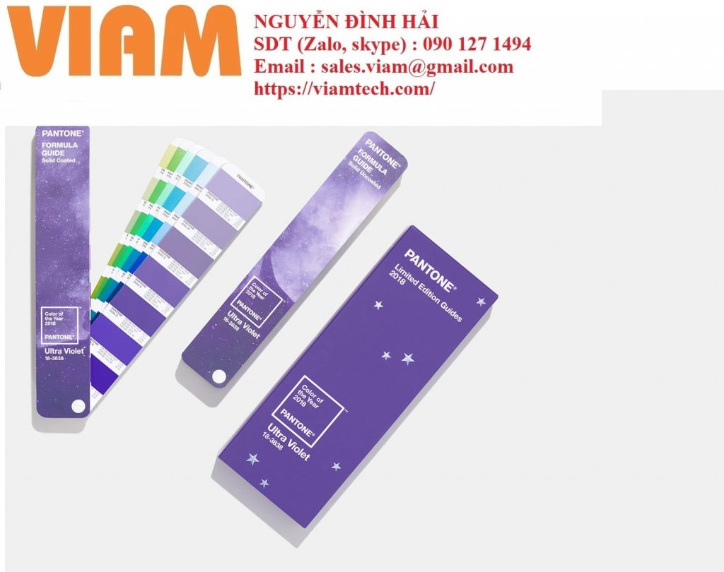 Quạt màu Pantone